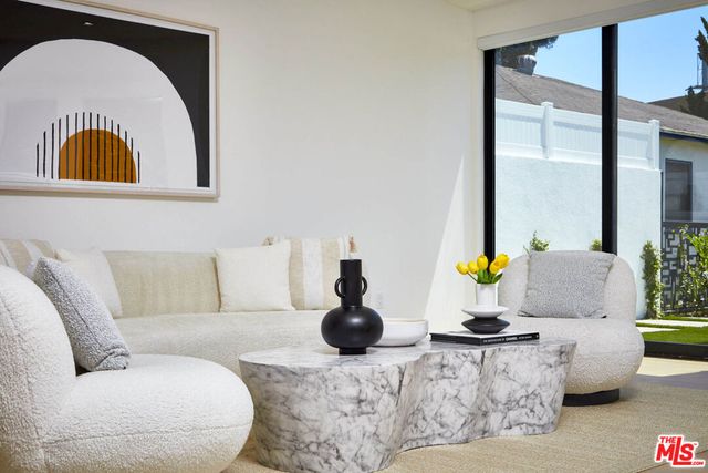 4338 Huntley Avenue, Culver City, CA 90230