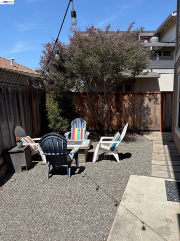 217 Casa Verde Way, Monterey, CA 93940