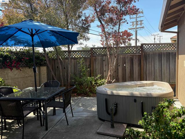 217 Casa Verde Way, Monterey, CA 93940