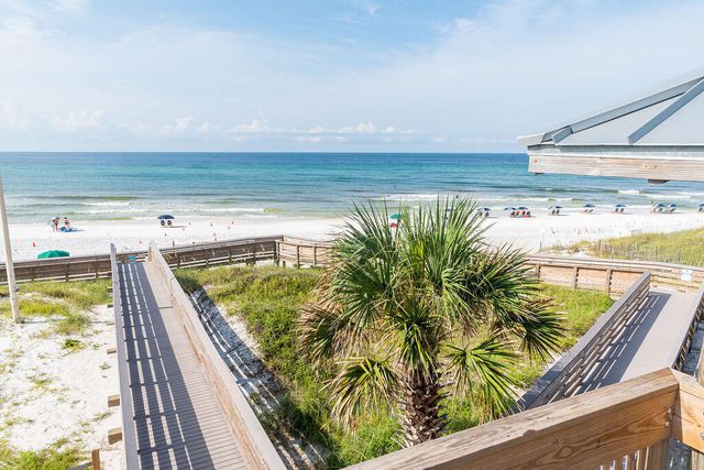 132 S 4th, Santa Rosa Beach, FL 32459