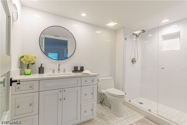 2880 Gulf Shore BLVD N 509, Naples, FL 34103
