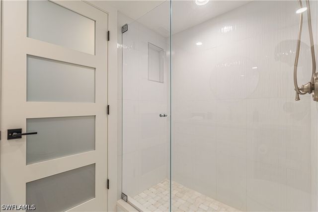 2880 Gulf Shore BLVD N 509, Naples, FL 34103
