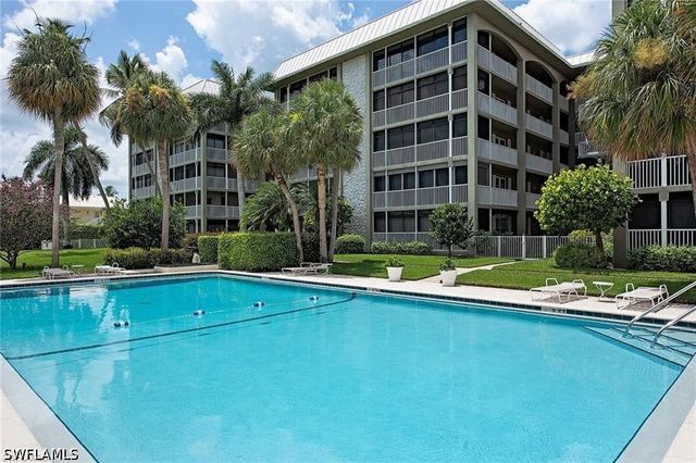 2880 Gulf Shore BLVD N 509, Naples, FL 34103