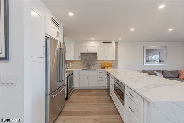 2880 Gulf Shore BLVD N 509, Naples, FL 34103