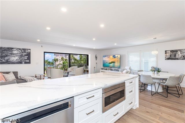 2880 Gulf Shore BLVD N 509, Naples, FL 34103
