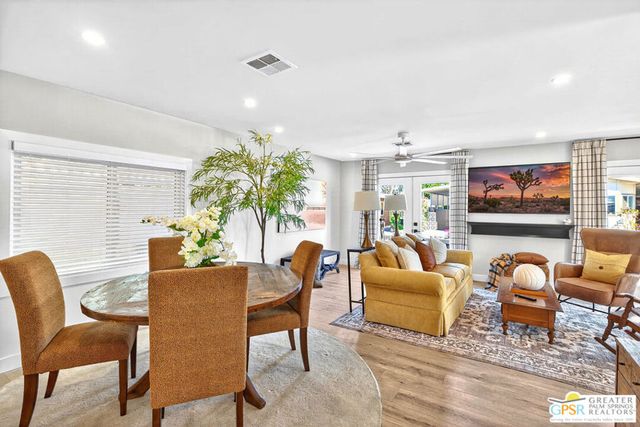 279 Saguaro Drive, Palm Springs, CA 92264