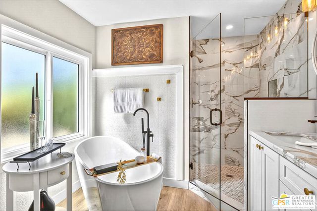 279 Saguaro Drive, Palm Springs, CA 92264