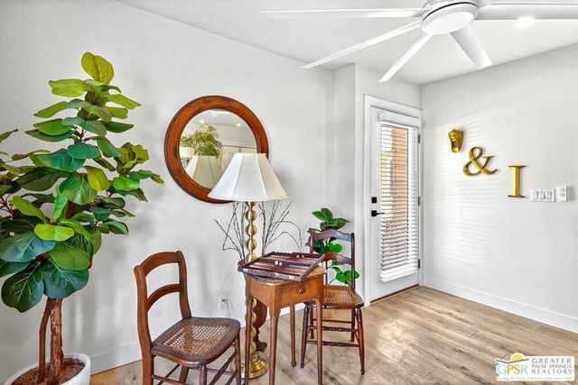 279 Saguaro Drive, Palm Springs, CA 92264