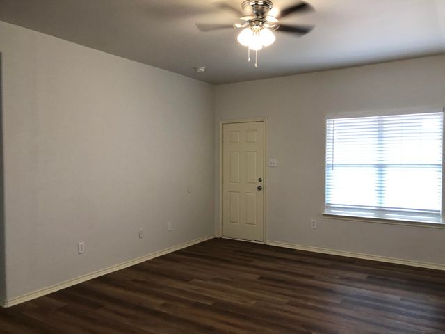 6705 84th Street, Lubbock, TX 79424