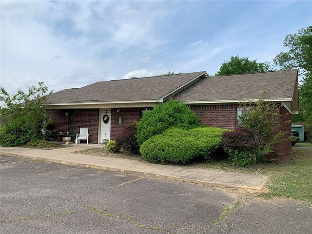 1311 E 16th Street, Russellville, AR 72802