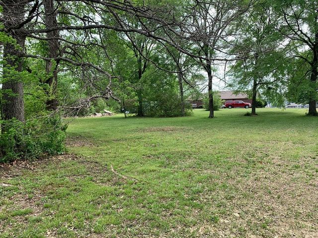 1311 E 16th Street, Russellville, AR 72802