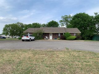 1311 E 16th Street, Russellville, AR 72802