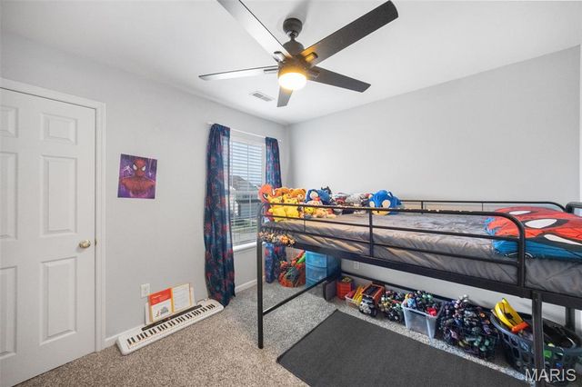 1021 Chesterfield Drive, Wentzville, MO 63385