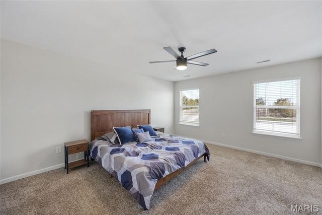 1021 Chesterfield Drive, Wentzville, MO 63385