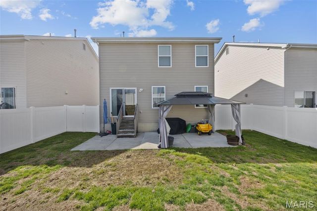 1021 Chesterfield Drive, Wentzville, MO 63385