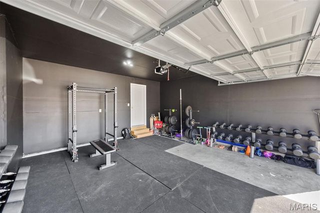 1021 Chesterfield Drive, Wentzville, MO 63385