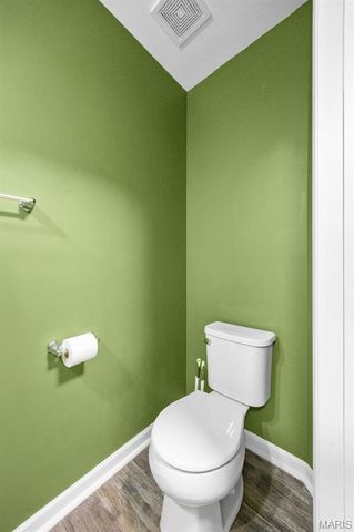 1021 Chesterfield Drive, Wentzville, MO 63385