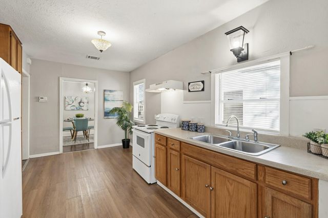 1509 Mulcahy Street, Rosenberg, TX 77471