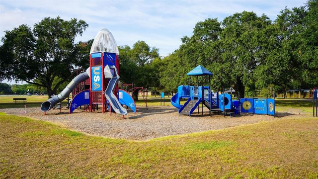 1509 Mulcahy Street, Rosenberg, TX 77471