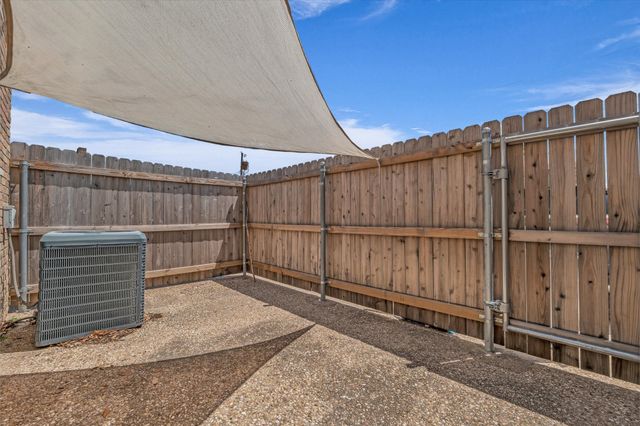 1349 S 11th Street, Waco, TX 76706
