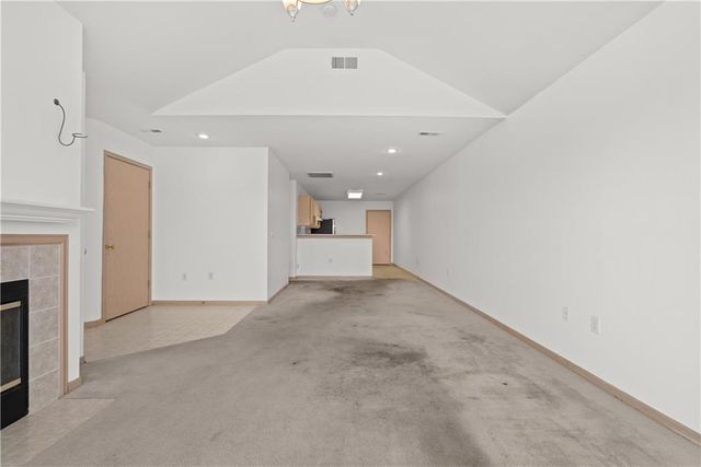 11388 S Pflumm Road, Olathe, KS 66215