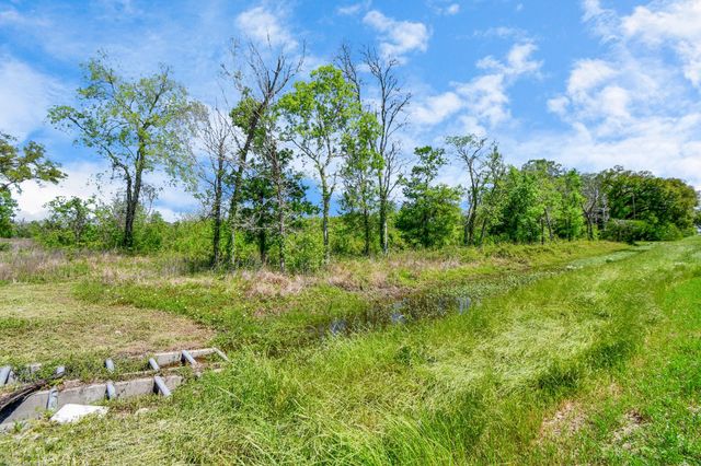 1720 W Fm 1462, Rosharon, TX 77583