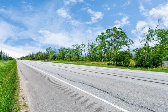 1720 W Fm 1462, Rosharon, TX 77583