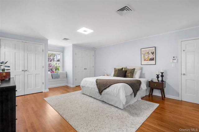 15 Church Lane, Scarsdale, NY 10583