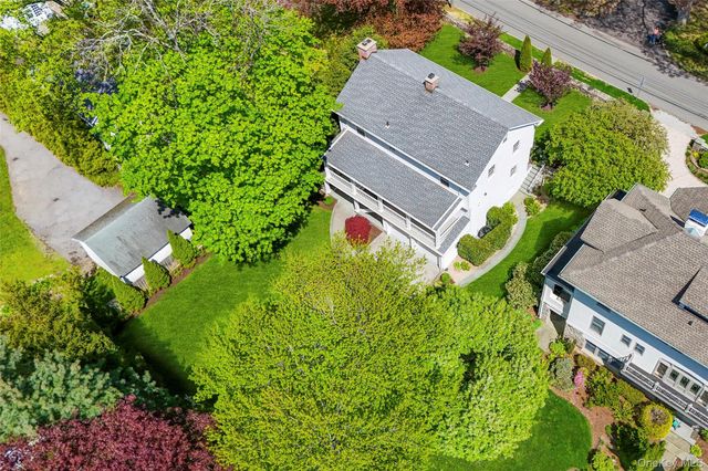 15 Church Lane, Scarsdale, NY 10583