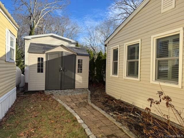 658 Sound Avenue F6, Calverton, NY 11933
