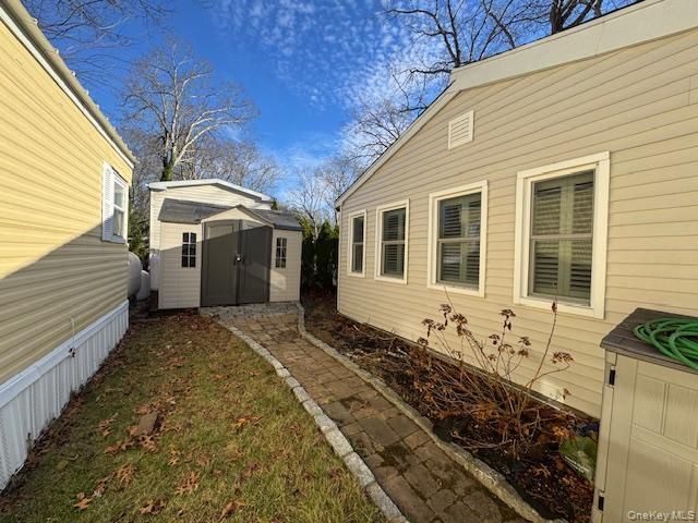 658 Sound Avenue F6, Calverton, NY 11933