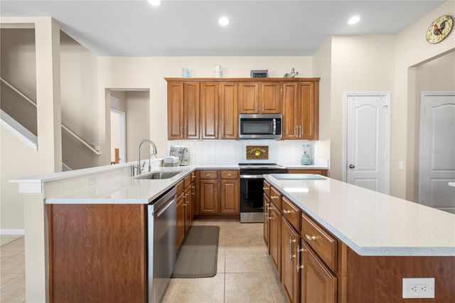 30404 COLTHURST STREET, Wesley Chapel, FL 33545