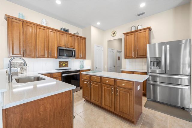 30404 COLTHURST STREET, Wesley Chapel, FL 33545