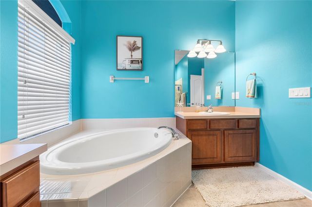 30404 COLTHURST STREET, Wesley Chapel, FL 33545