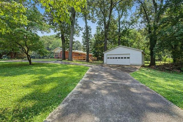 5512 Andrew Drive, Mableton, GA 30126