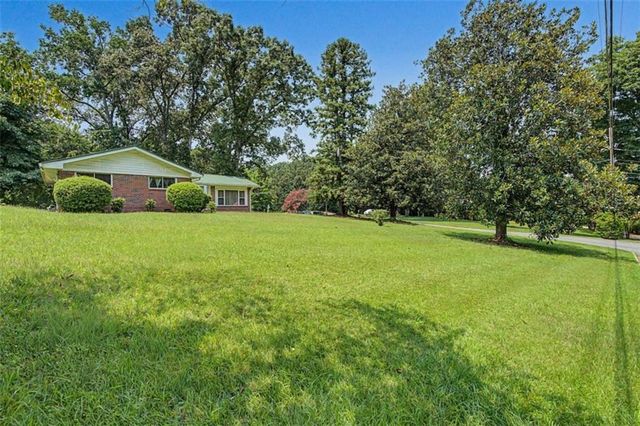 5512 Andrew Drive, Mableton, GA 30126