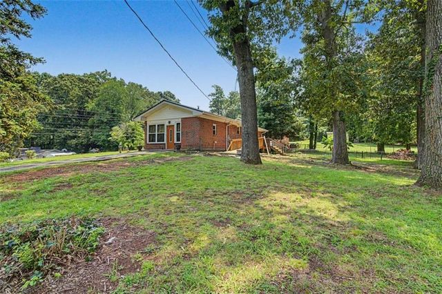 5512 Andrew Drive, Mableton, GA 30126