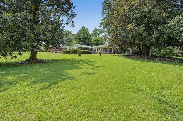 5512 Andrew Drive, Mableton, GA 30126