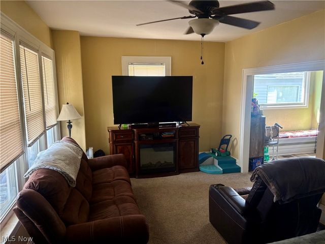 919 33rd Street, Parkersburg, WV 26104