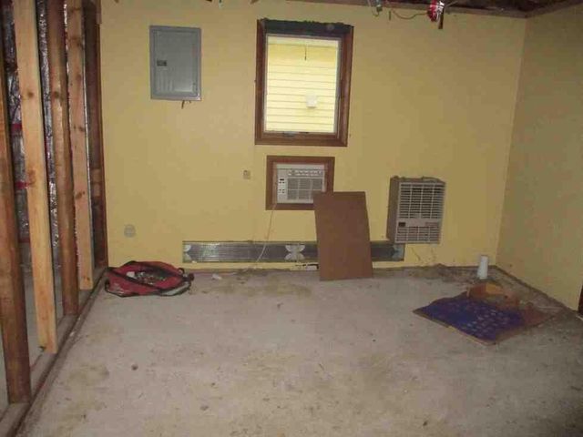 4218 Rowell LANE, Abrams, WI 54101