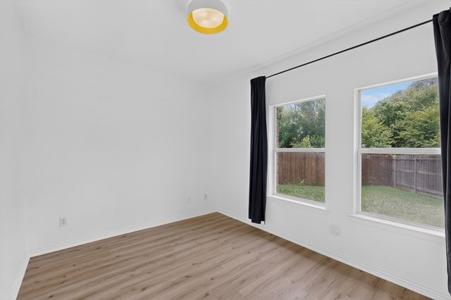 2230 Larry Drive, Dallas, TX 75228