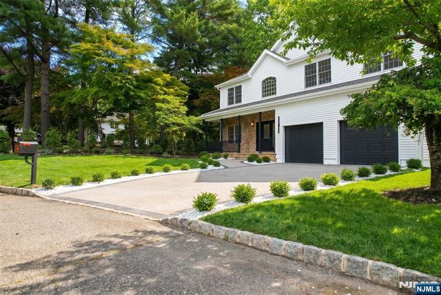 3 Chappy Court, Westwood, NJ 07675