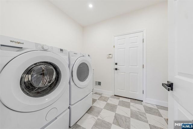 3 Chappy Court, Westwood, NJ 07675