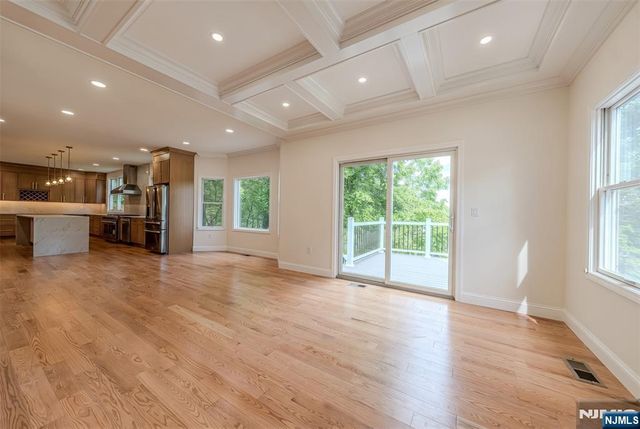 3 Chappy Court, Westwood, NJ 07675
