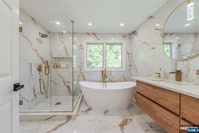 3 Chappy Court, Westwood, NJ 07675
