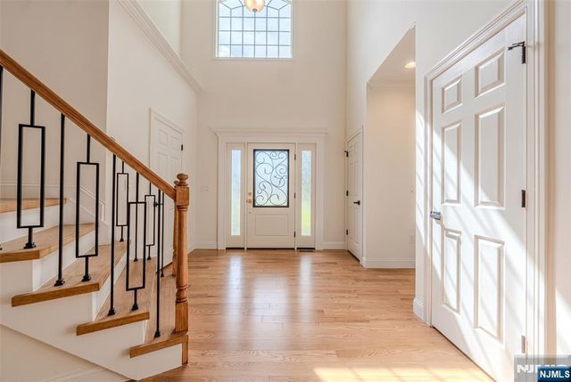 3 Chappy Court, Westwood, NJ 07675