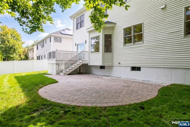 3 Chappy Court, Westwood, NJ 07675