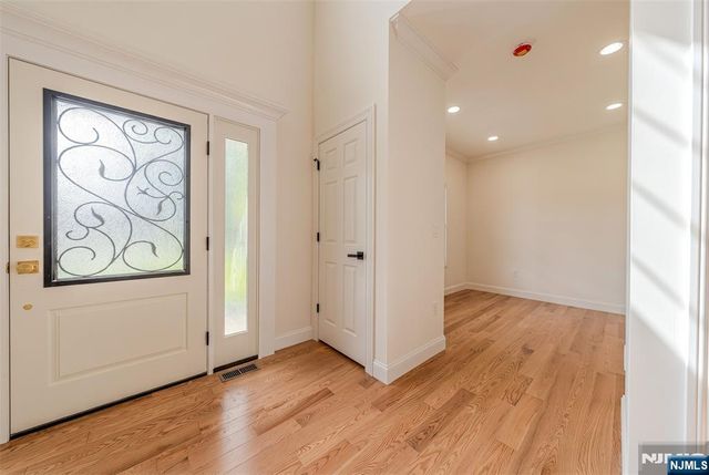3 Chappy Court, Westwood, NJ 07675