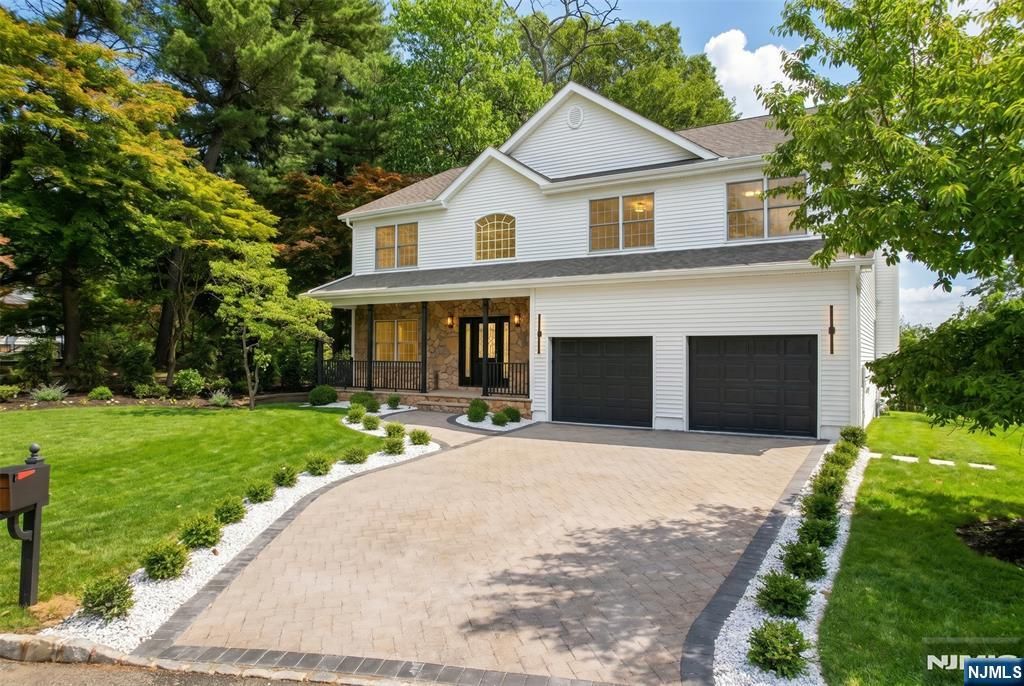 3 Chappy Court, Westwood, NJ 07675