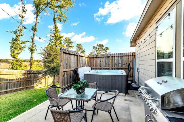 1936 Canyon Live Oak Street, Conroe, TX 77304